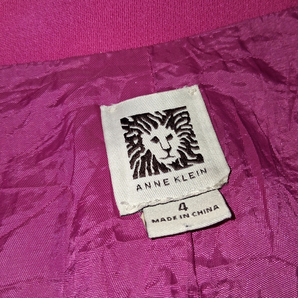 Anne Klein Women Size 4 Fuchsia Double-Breasted Blazer - Picture 2 of 15